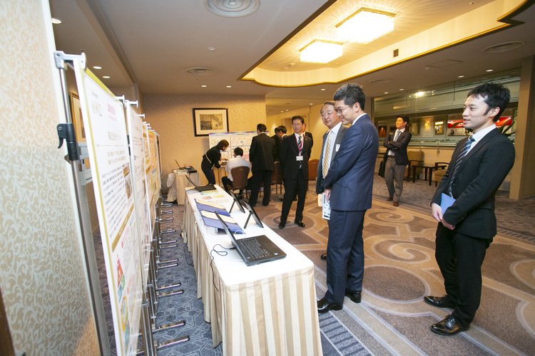 health-img-general-meeting-suppliers-02
