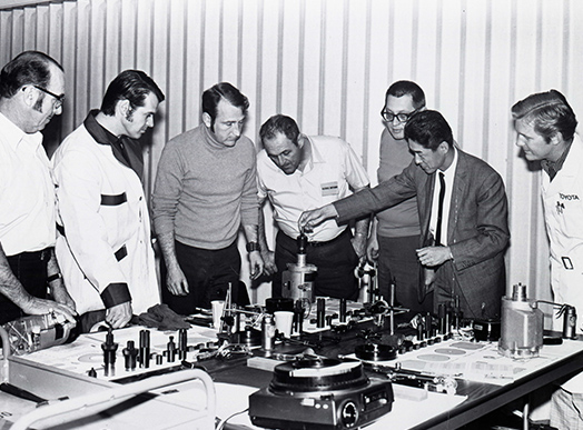 at-a-glance-img-1966