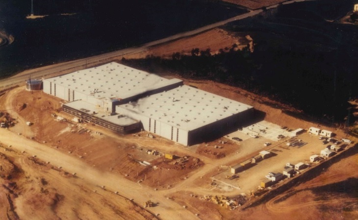 at-a-glance-img-spain-established