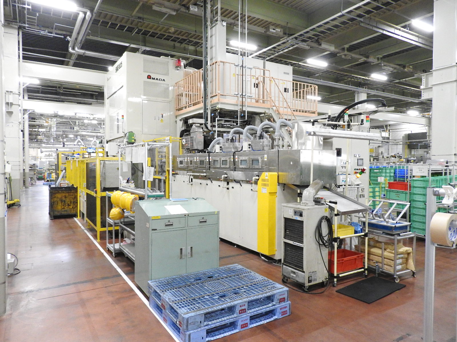 最新サーボプレス、洗浄一貫ライン