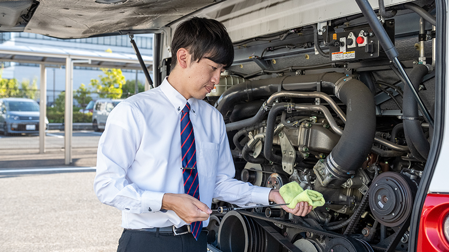保安・車両事業部　車両部 ｜ 社員の声