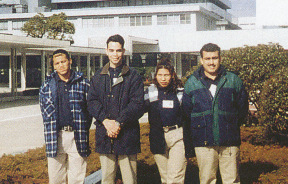 The 1999 North America Quality Circle team from DENSO Mexico – the Huracanes – traveled to Japan for the global competition. The team was the first President’s Award winner in North America from DNMX – launching a long-standing tradition that continues today.