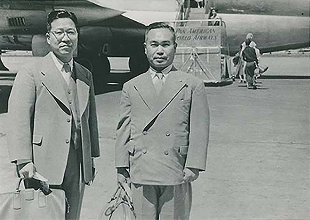 Director Suzuki and Shirai, leaving research trip for USA