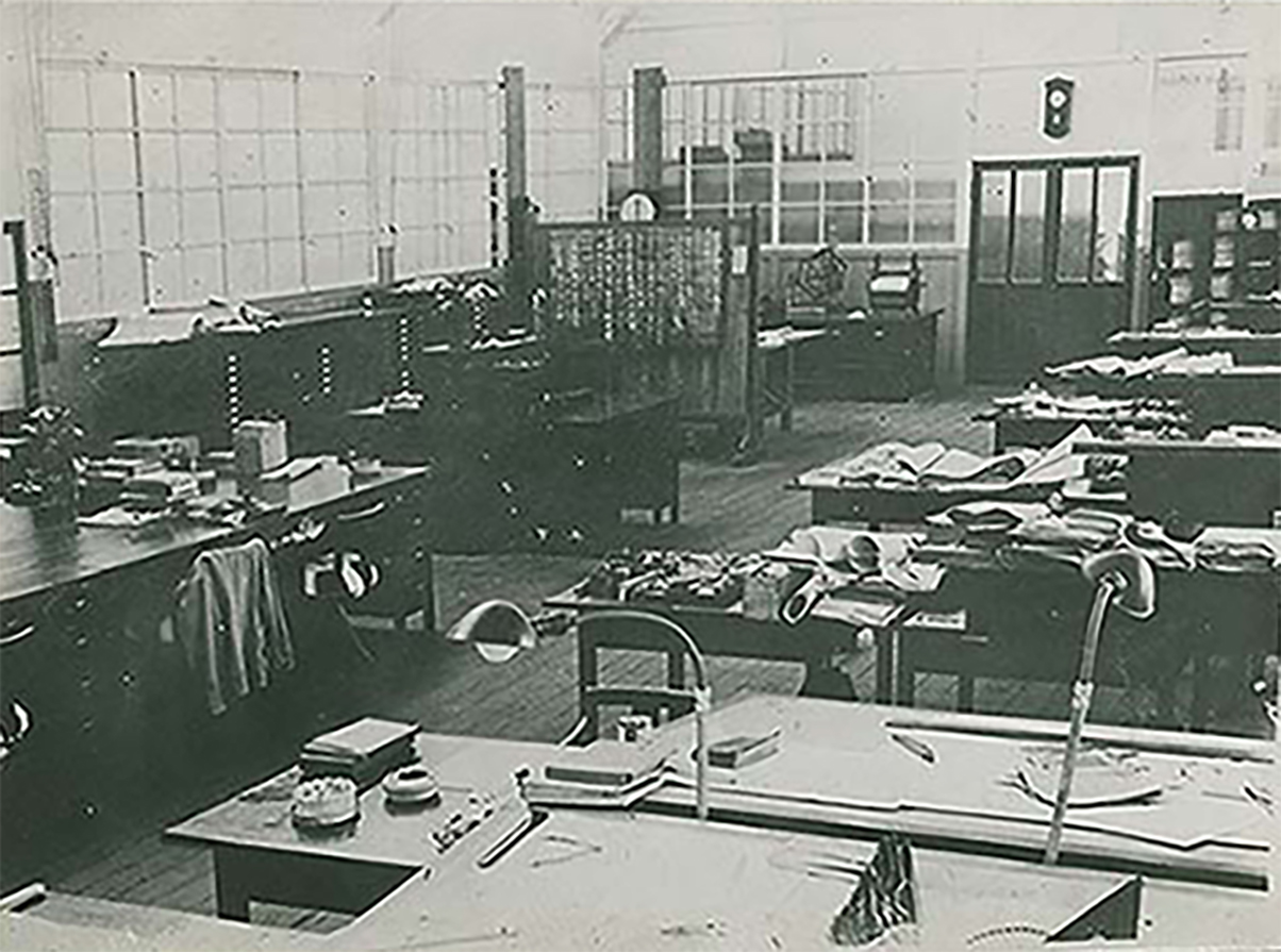 Textile research laboratory for designing electric components (around 1936)
