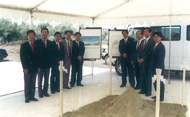 at-a-glance-img-1997