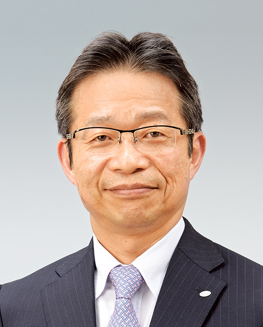 executives-img-yasuhiro-iida