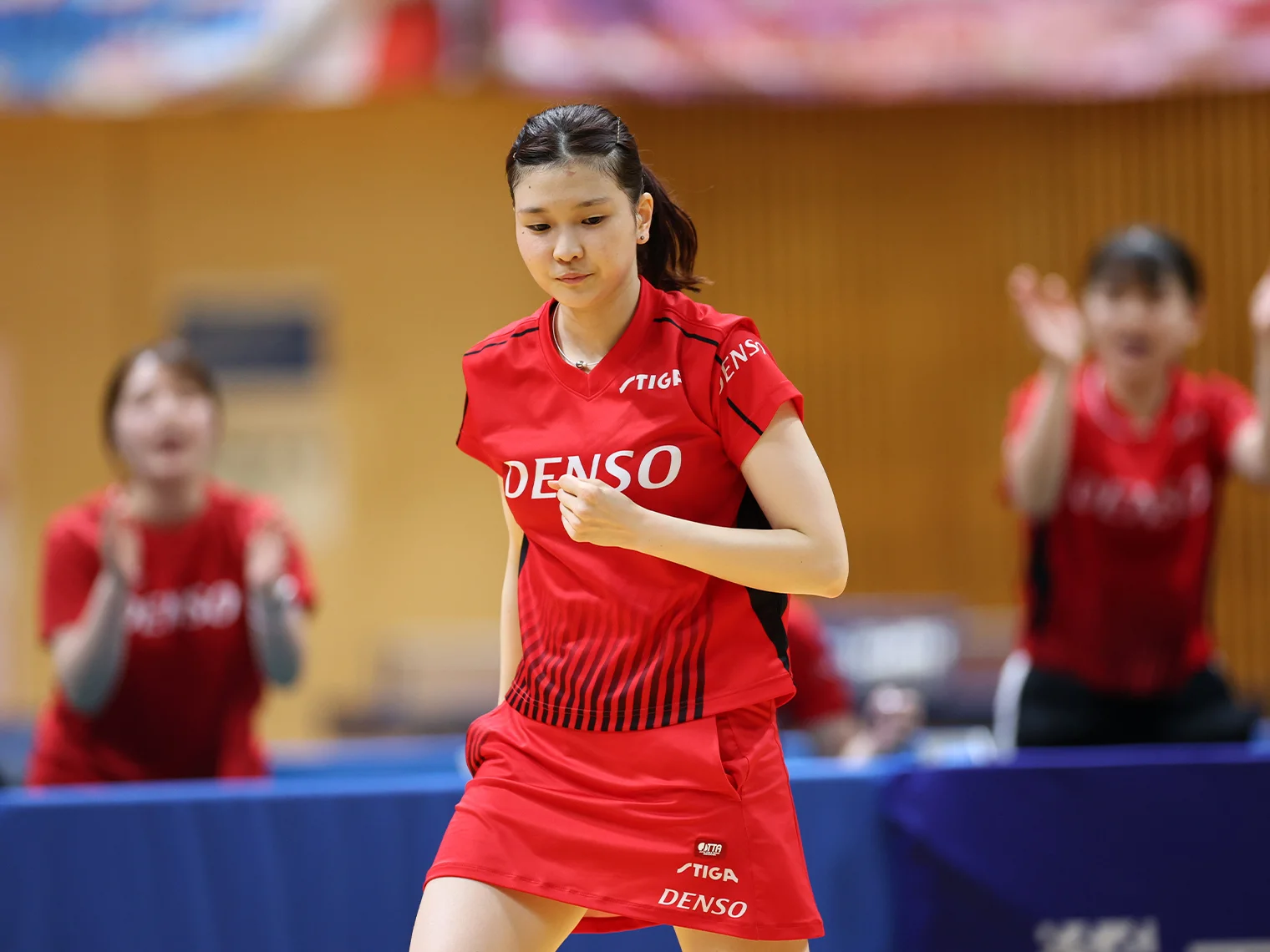 前期日本卓球リーグ第1戦となるホームマッチ刈谷大会では、終始安定したカットさばきを見せ、確実に勝利してチームに勢いをつけた
