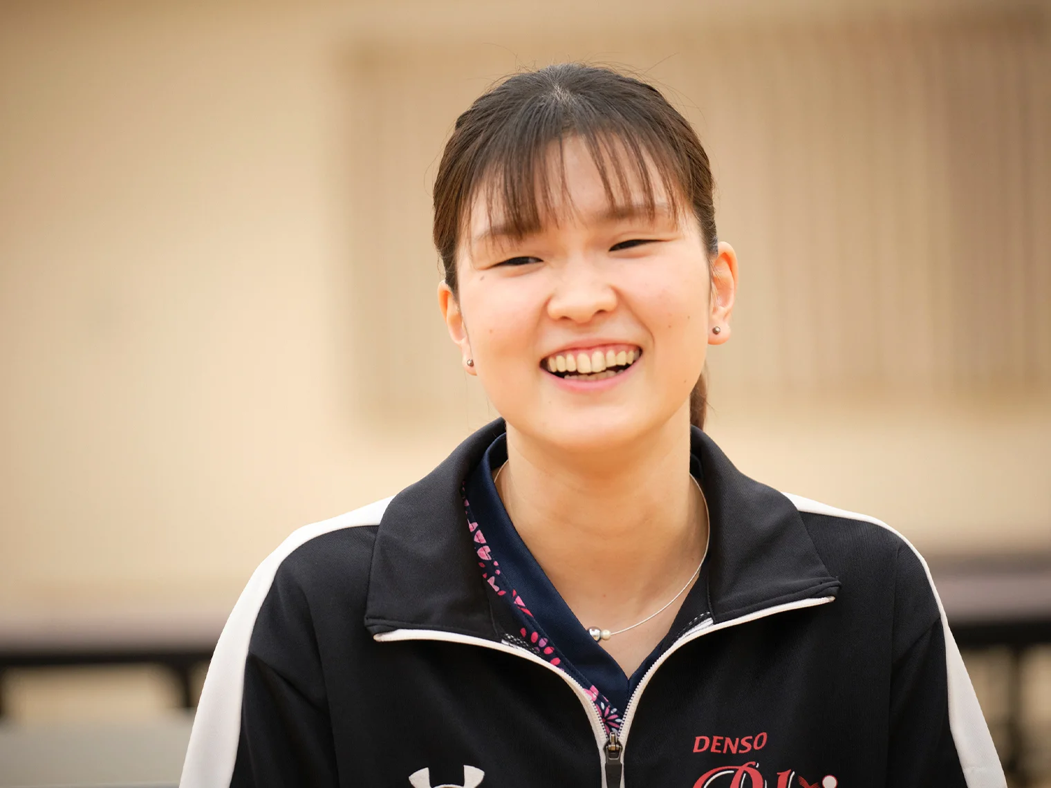「負ける悔しさ」が原動力となっていると笑顔で語る橋本選手