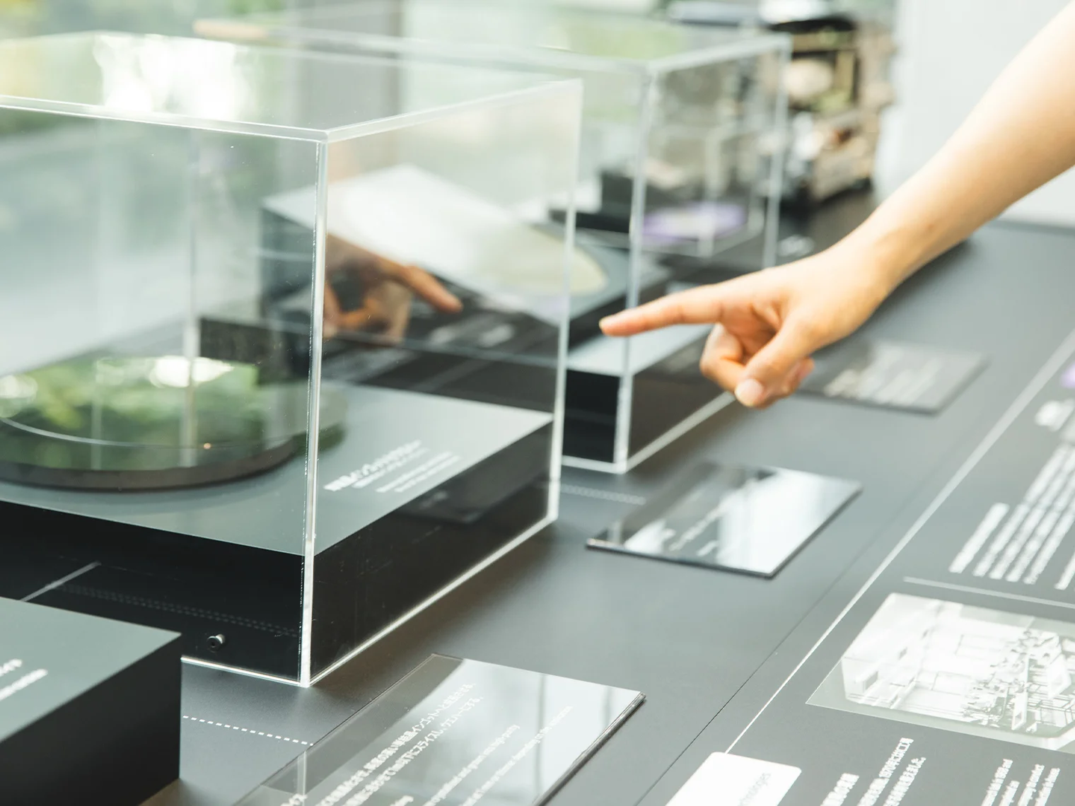 戦略・新商材・DX・CAE──多様な挑戦ができるセミコンダクタ統括部の仕事