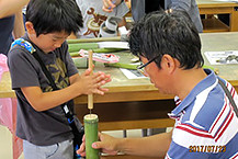 あんじょう地区 夏休み竹細工教室の様子