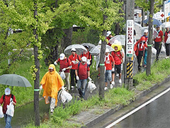 全員がゴールするころに雨が強くなりました
