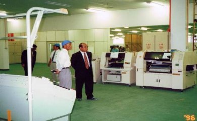 at-a-glance-img-1996-02